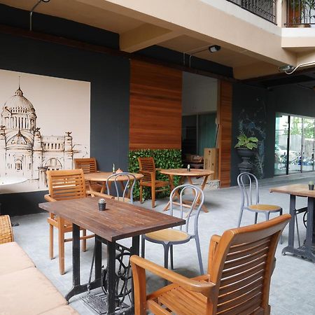 Yadana Chiangmai Hotell Chiang Mai Exteriör bild