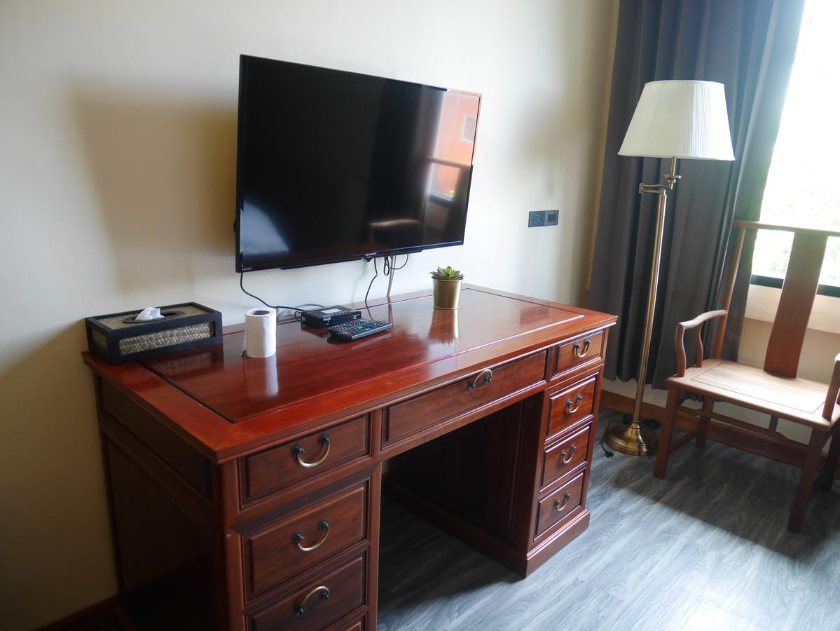 Yadana Chiangmai Hotell Chiang Mai Exteriör bild